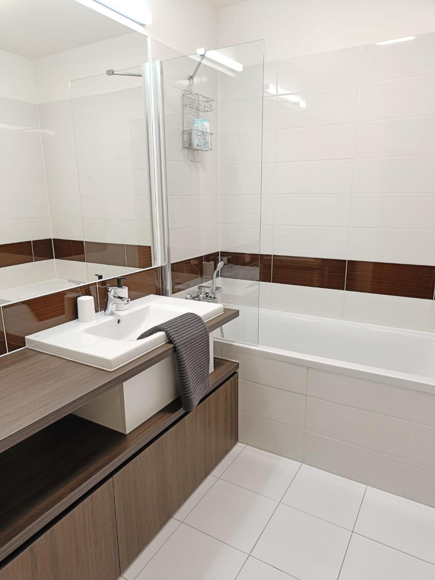 Sag Panorama View 2 Rooms Free Parking Free Wifi Bratislava Exterior photo